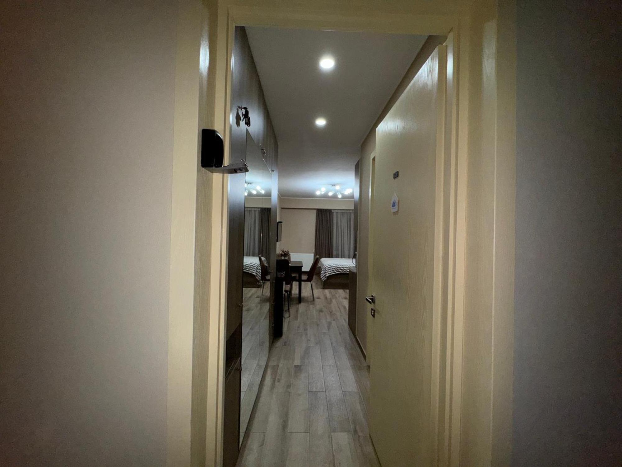 Tamuna In New - Block 3 - N315